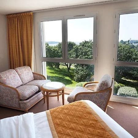 Отель Logis Du Belvedere 3*