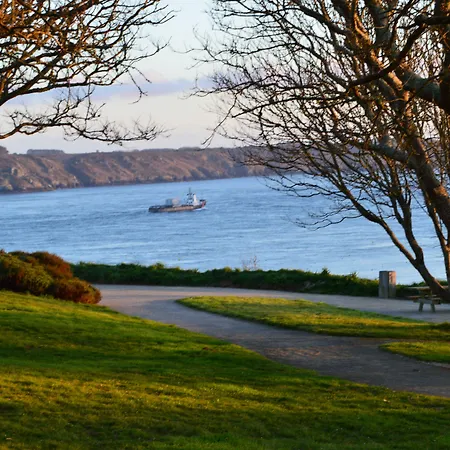 Ξενοδοχείο Logis Du Belvedere Μπρεστ