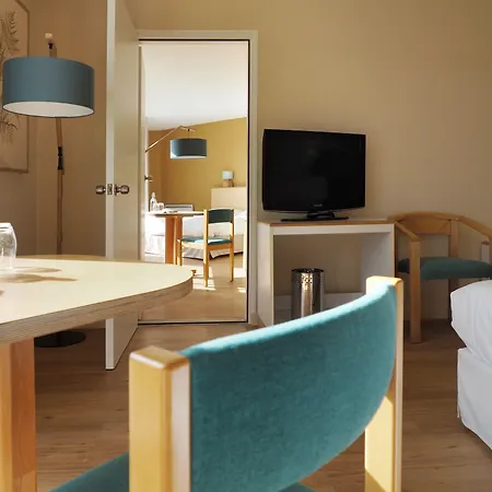 Logis Du Belvedere 3* Μπρεστ