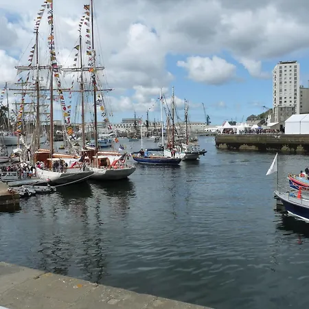 Logis Du Belvedere Hotel