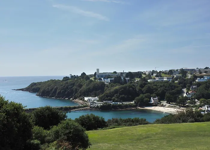 Hotell Logis Du Belvedere Brest